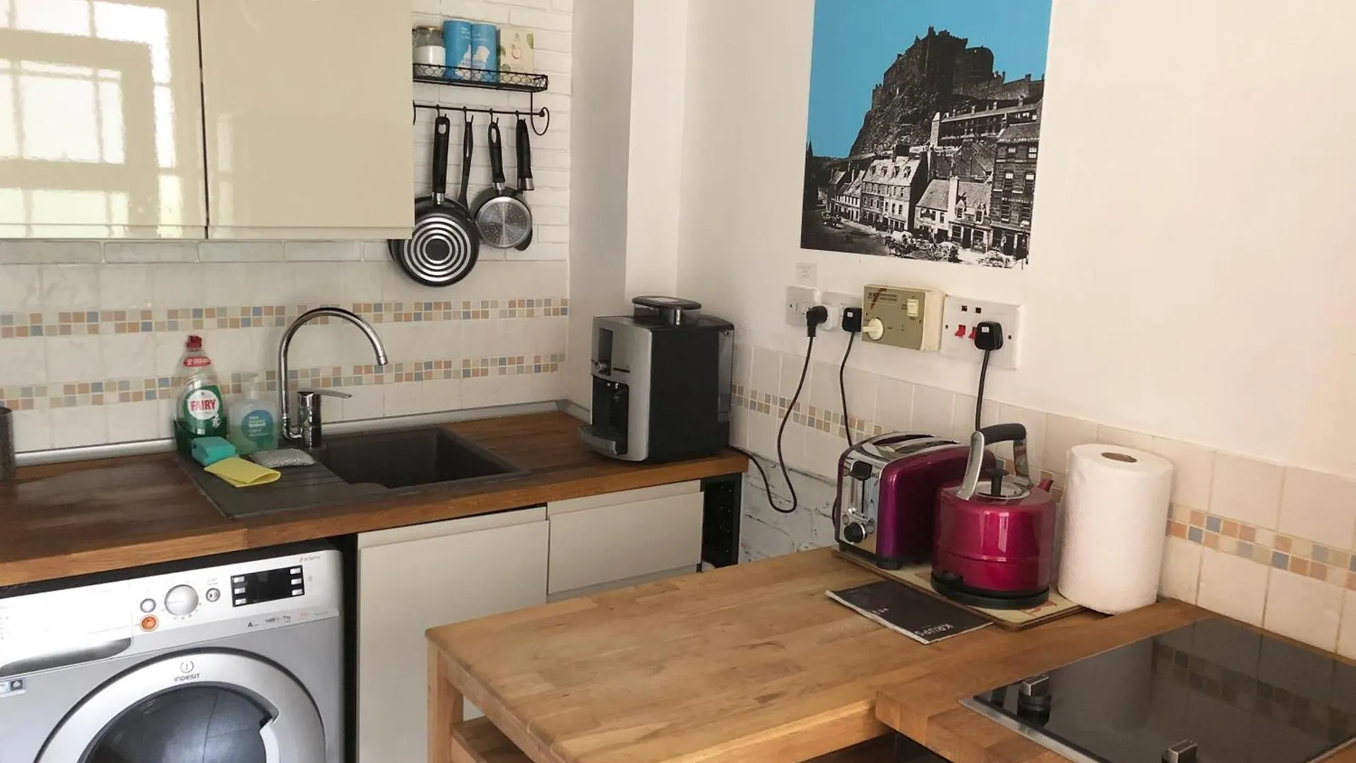Apartment Castle View&Grassmarket Studio Flat With Luxury Bathroom Edinburgh