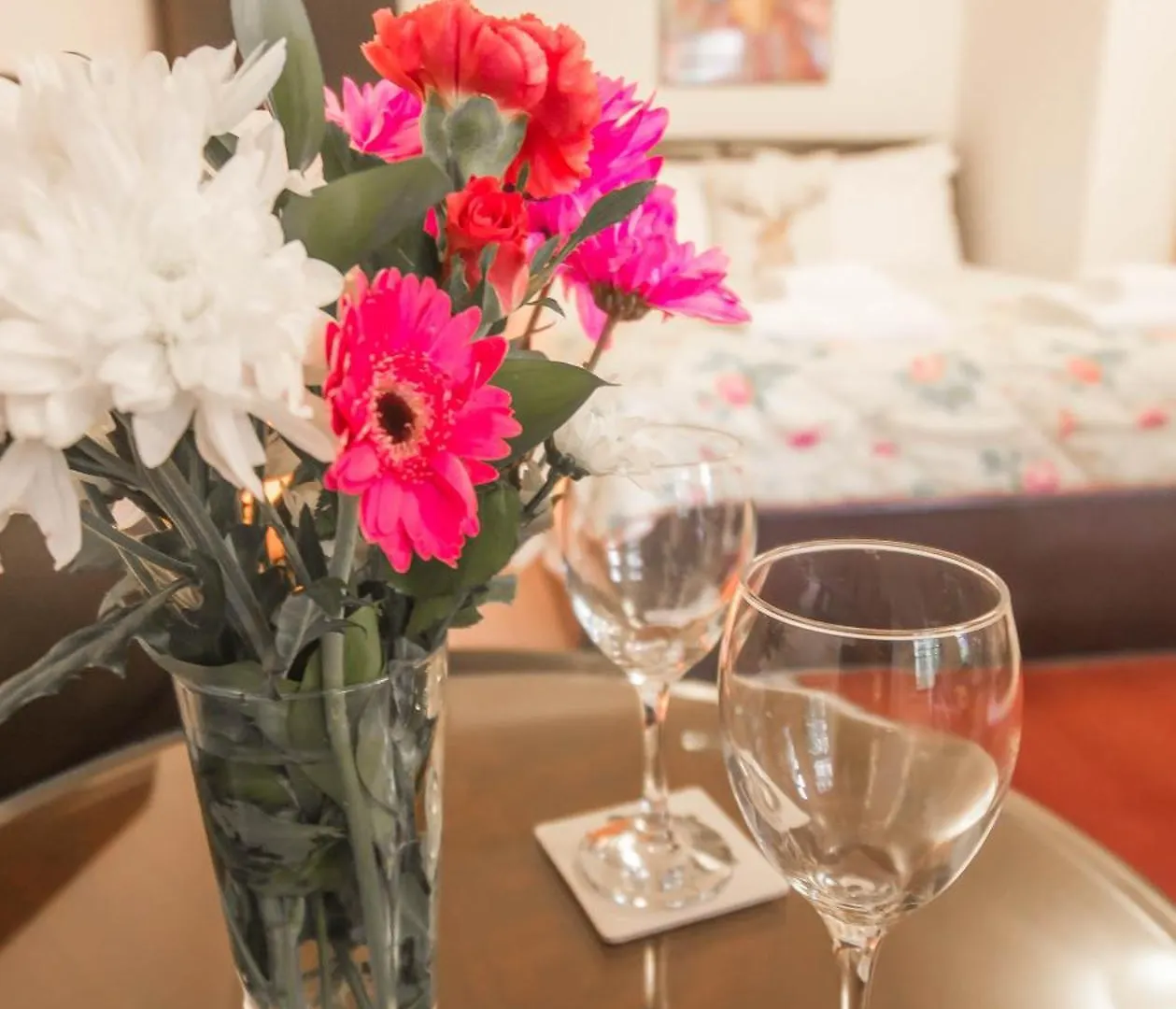 Castle View&Grassmarket Studio Flat With Luxury Bathroom Edinburgh